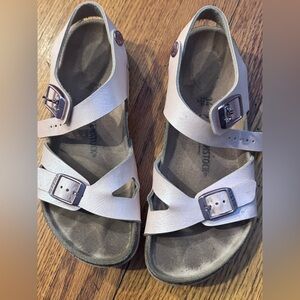 Birkenstock Kids Sandals • PINK • EU Size 34 US 3-3.5 • Cute •